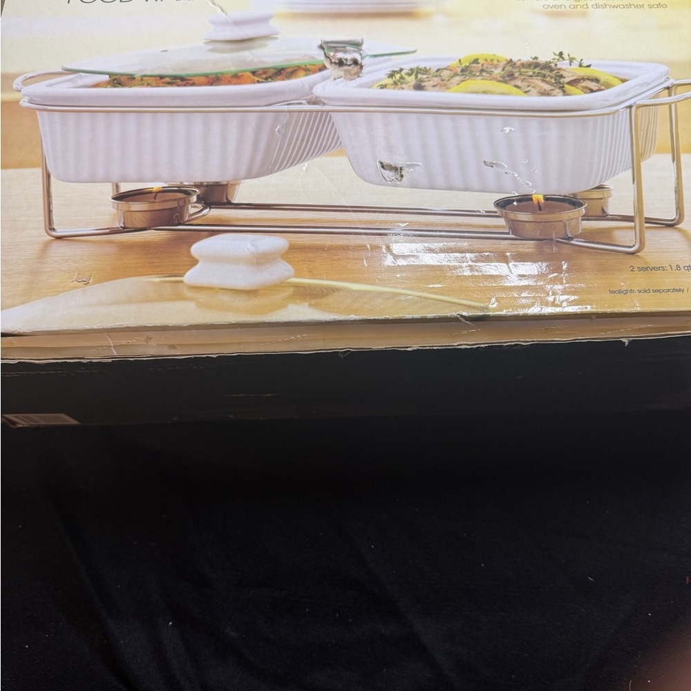 Ceramic Food Warmer with Lid - Cream - Picture 2 of 7